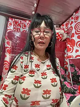 sweetieme Live Webcam on Stripchat