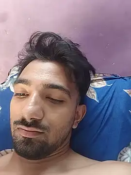ItsPlayboy031 webcam