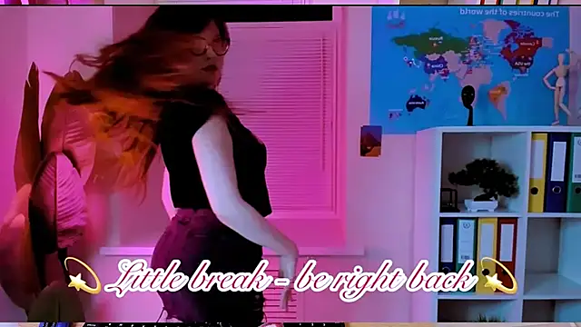 CarolGiggly webcam