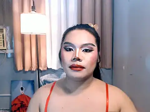 TSbrianaHugeCock webcam