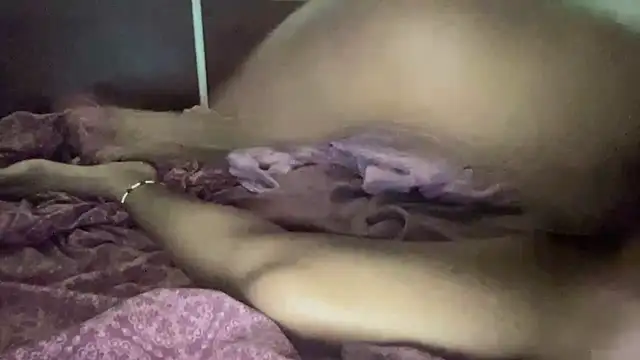 Cherrybloom444 webcam
