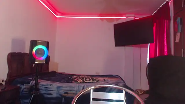 aliceesmith webcam