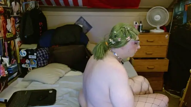 cosmicjones webcam
