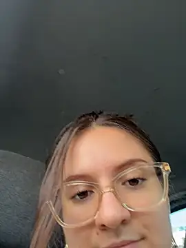LivGomezXOXO webcam