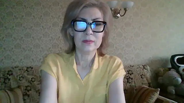 Elegant00Lady webcam