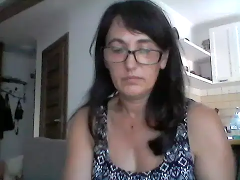 Elena48324 webcam