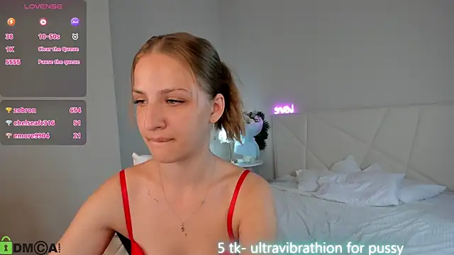 Luna_Vibee webcam
