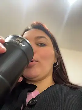 sarahreyess_11 webcam