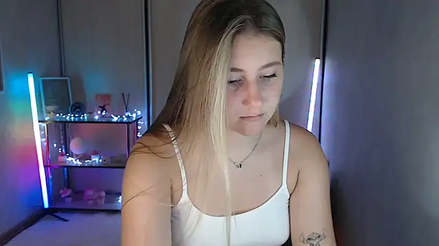 Milka_kamila webcam