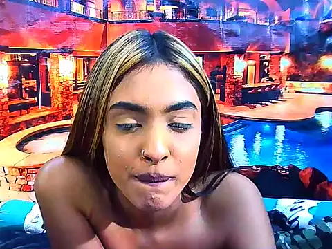 IndianPretty14u2Luv webcam