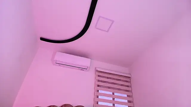 Malaia_thompson_ webcam