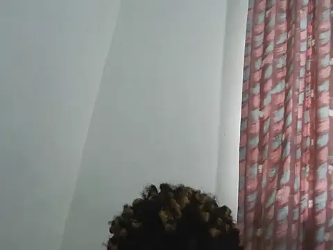 yummyqueen254 webcam