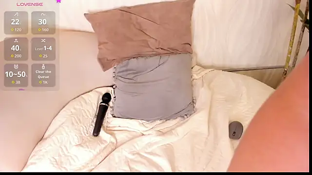 natalie_fox__ webcam
