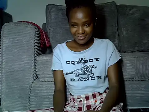 Lynne_pretty4 webcam