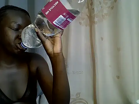 Sexychocolate_13 webcam