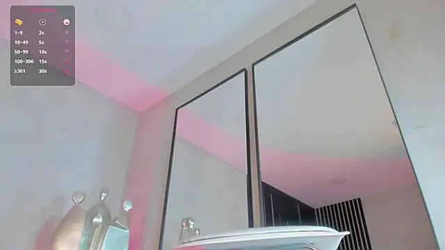 Mia_phalmerr webcam