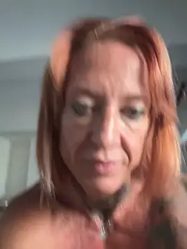 miryredqueen webcam