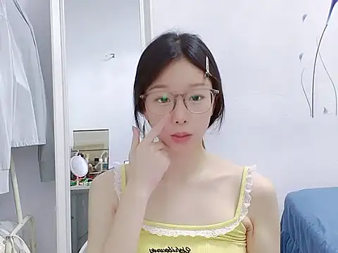 Sweet_- webcam