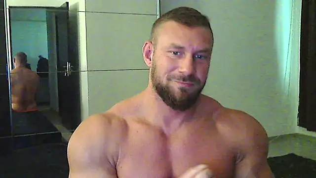 muscularkevin webcam