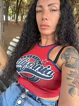 Partenope_Girl webcam