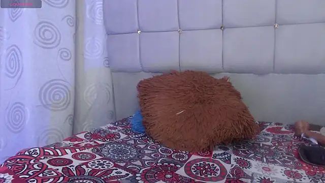 charlotte_brawn webcam