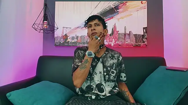 Maximoking26 webcam