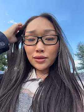 trytomakememoam webcam