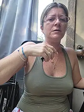 NikkiBlisss webcam