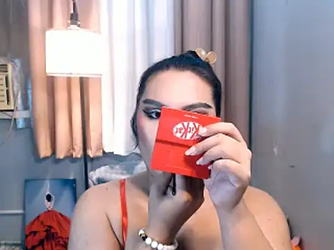 TSbrianaHugeCock webcam
