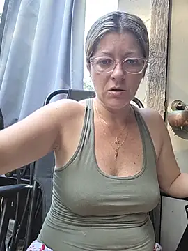 NikkiBlisss webcam