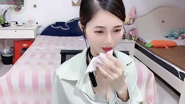 miaomiao-99 webcam