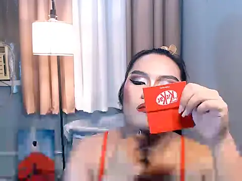 TSbrianaHugeCock webcam