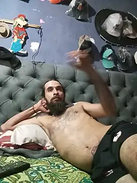 hairy_mannn webcam