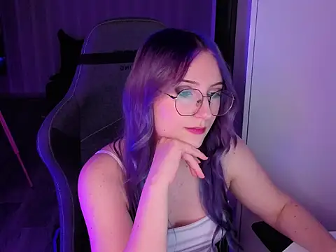 violet-siren-x live cam on StripChat