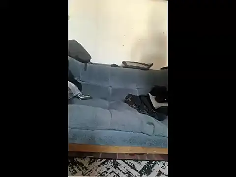 luiscachondito99 webcam