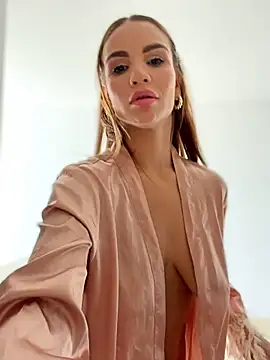 Lia_Brooks webcam