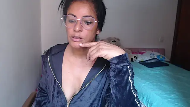 kateleyagrey webcam