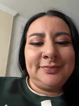 Abril_Luv webcam