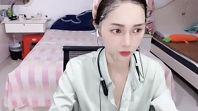 miaomiao-99 webcam