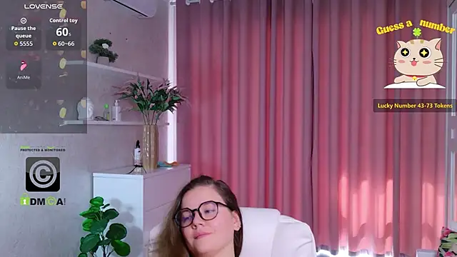 KellyKleine webcam