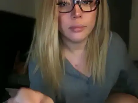 caligirlnikita webcam