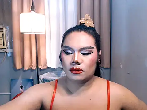 TSbrianaHugeCock webcam