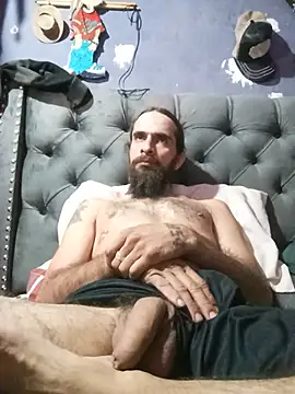 hairy_mannn webcam