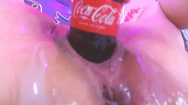 JakelineKitty webcam