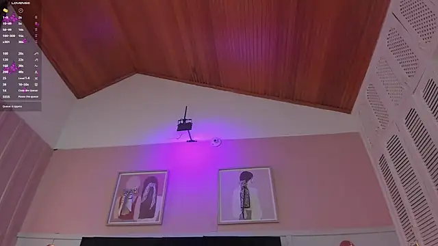 elodie_walker webcam