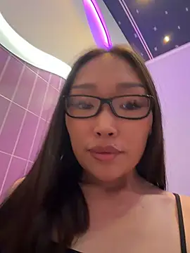 trytomakememoam webcam