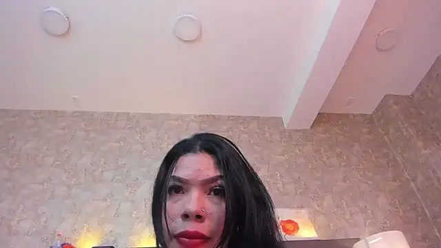 Adriana_Paul