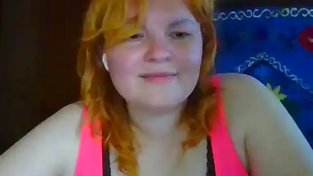 KrisryOxNiksss live cam on StripChat
