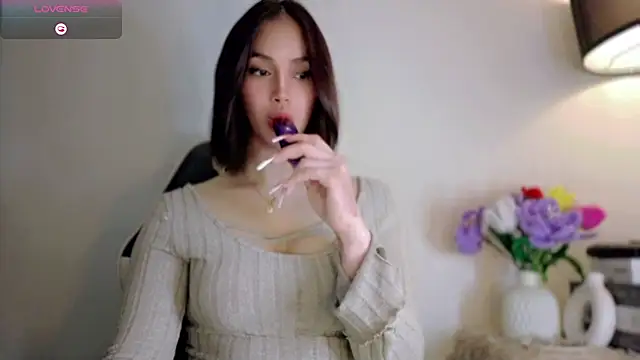 Anna_HollyDoll webcam