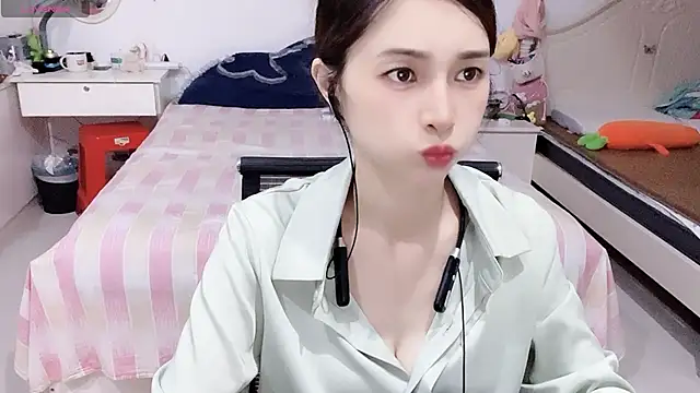 miaomiao-99 webcam